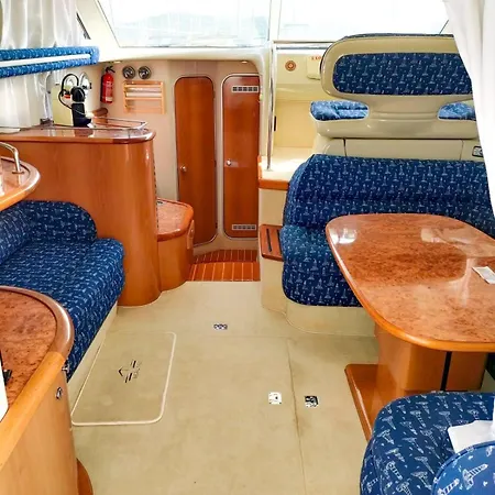 Bateau-hôtel Mic Nic San Remo